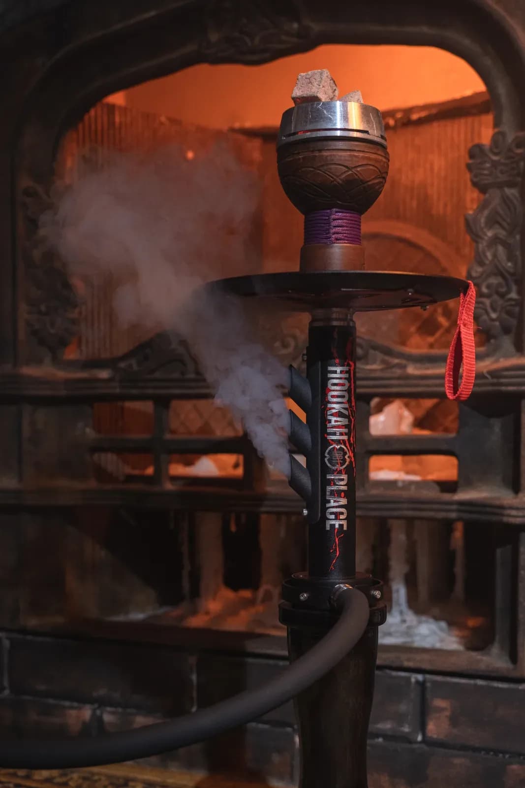 El Bomber Hookah Place Hero